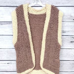 Sweater Vest Heavyweight Wool Tan/Cream Cobble Stitch Handmade Cottagecore